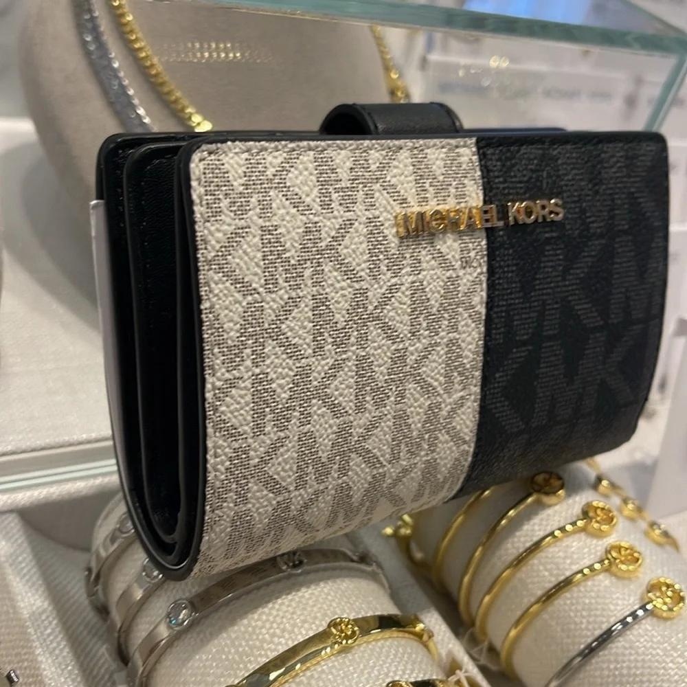 Michael Kors Jet Set Medium Two-Tone Logo Wallet BLACK COMBO NWT